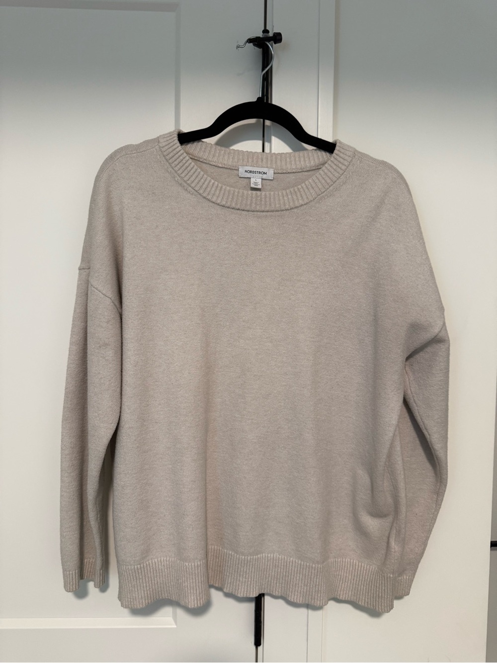 Nordstrom Womens Crewneck Sweater in off white
